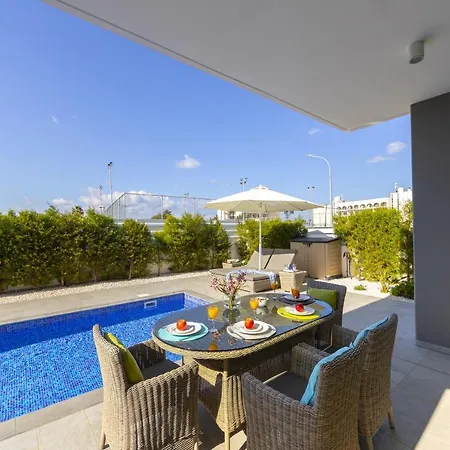 Pernera Beach Villa Protaras Exterior photo