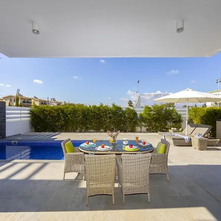 Pernera Beach Villa Protaras Exterior photo